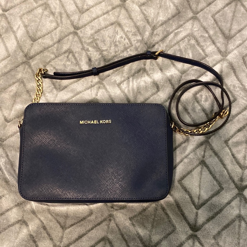 Michael Kors Jet Set Crossbody